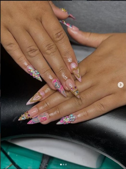 Freestyle stiletto set in bright colours, hand-painted by Hannah